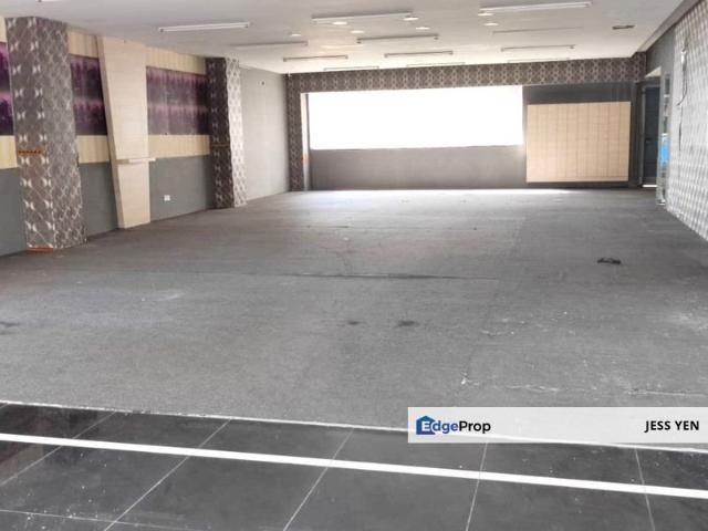 Shop for rent in Sendayan Village, Negeri Sembilan