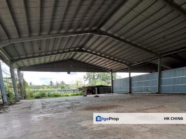 Warehouse for rent in Sendayan Village, Negeri Sembilan