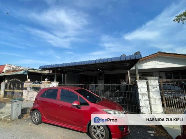 House for sale in Sendayan Village, Negeri Sembilan