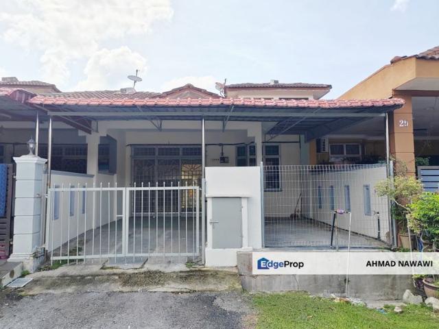 House for sale in Sendayan Village, Negeri Sembilan