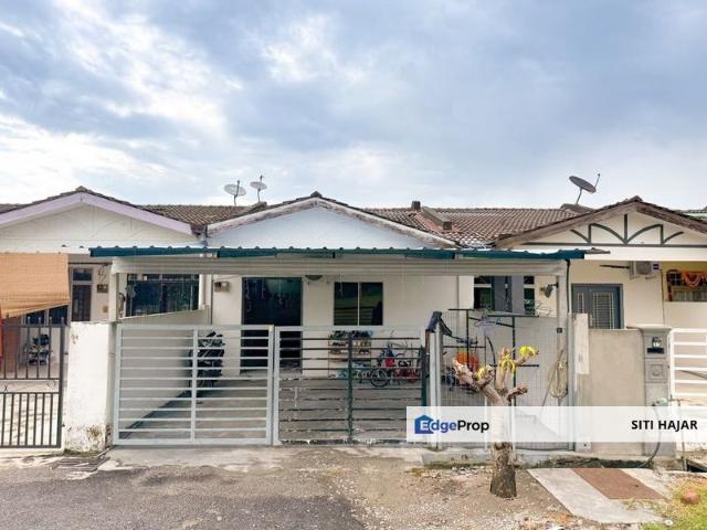 House for sale in Sendayan Village, Negeri Sembilan