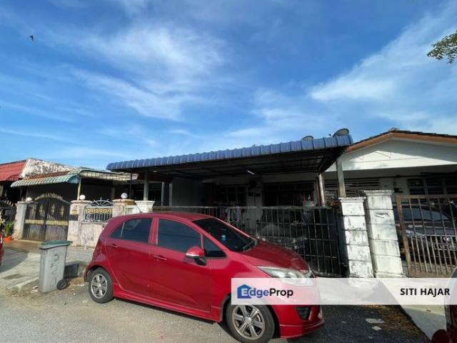 House for sale in Sendayan Village, Negeri Sembilan