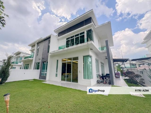 House for sale in Sendayan Village, Negeri Sembilan