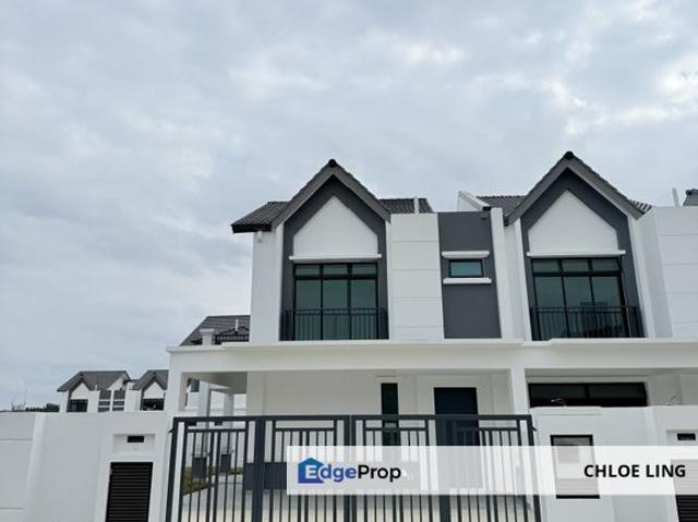House for sale in Sendayan Village, Negeri Sembilan