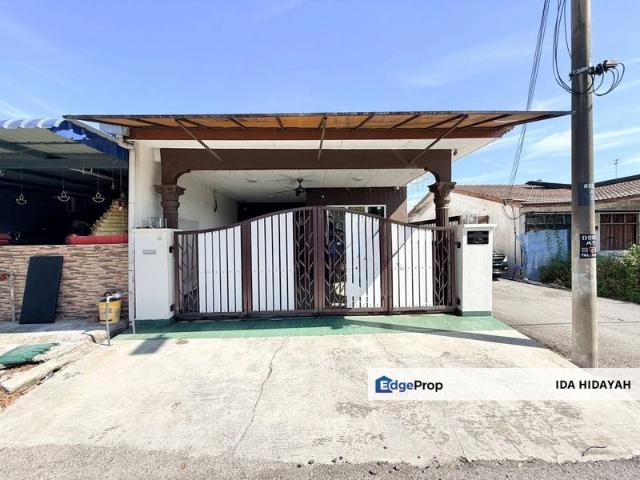 House for sale in Sendayan Village, Negeri Sembilan