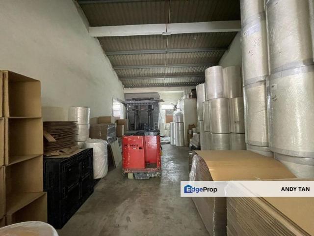 Warehouse for rent in Pasir Gudang, Johor