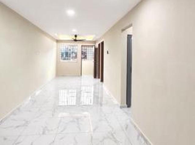 Flat for sale in Pasir Gudang, Johor