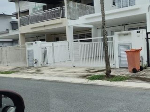 House for sale in Kluang