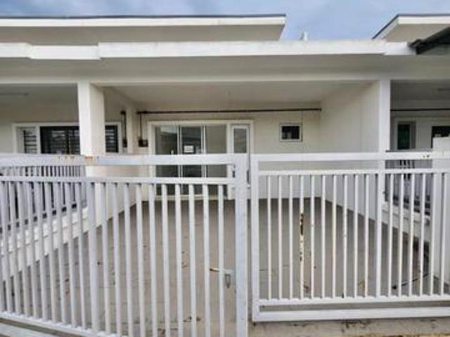 Terraced House for sale in Kluang
