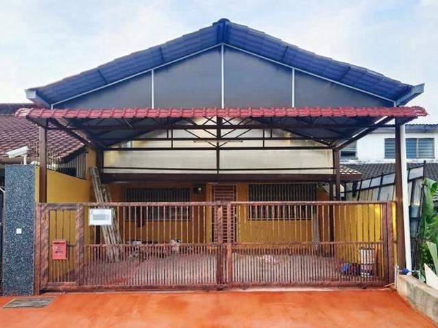 Terraced House for rent in Country Heights Damansara, Kuala Lumpur
