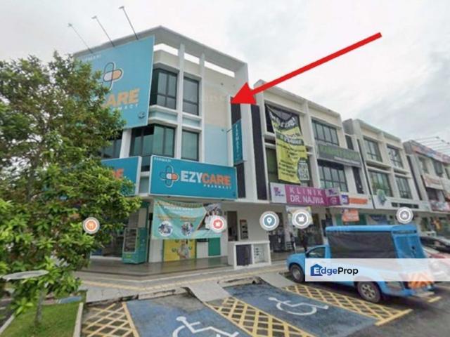 Shop for rent in Kajang, Langat