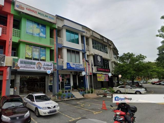 Shop for rent in Kajang, Langat