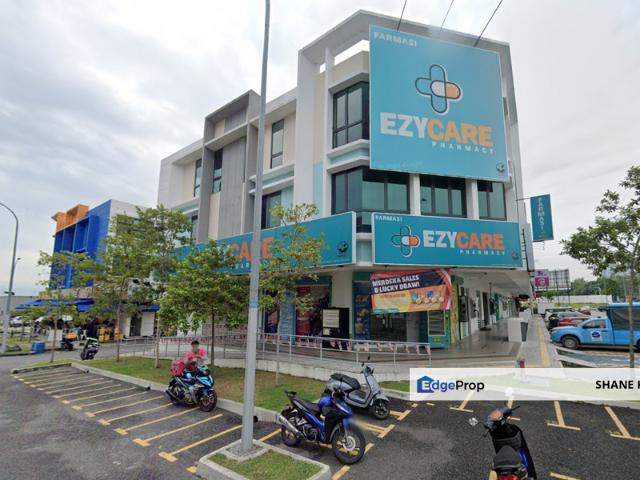 Shop for rent in Kajang, Langat