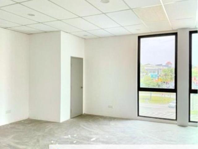 Shop for rent in Kajang, Langat