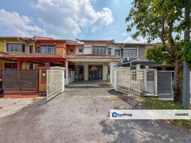 House for sale in Bangi Lama, Majlis Perbandaran Kajang