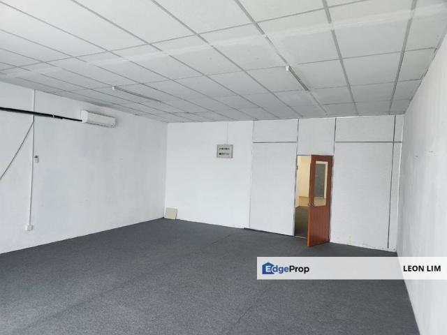 Shop for rent in Kajang, Langat