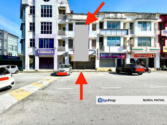 Shop for rent in Kajang, Langat