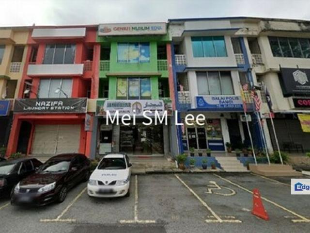 Shop for rent in Kajang, Langat