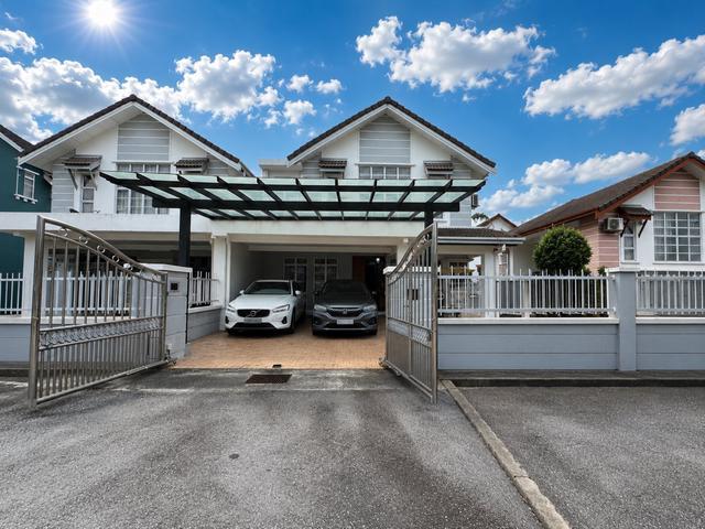 Residential House for sale in Kajang, Langat