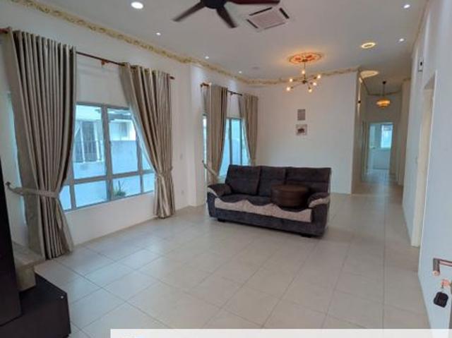 House for sale in Sendayan Village, Negeri Sembilan