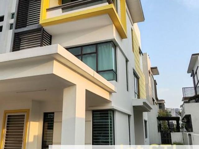 House for rent in Petaling, Alam Impian