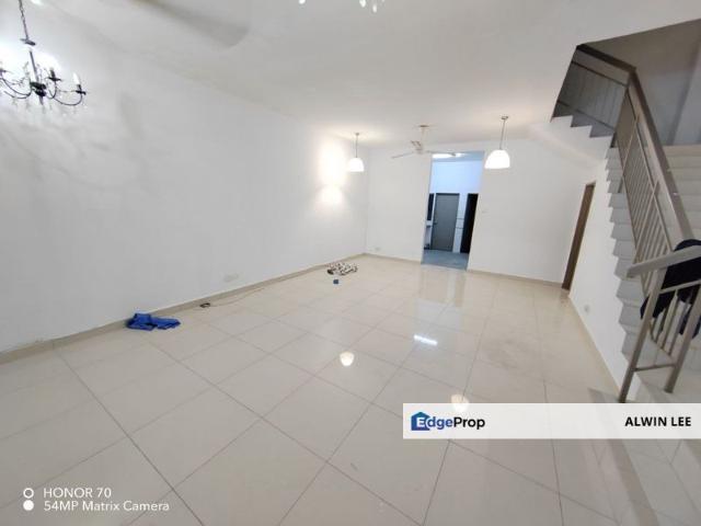 House for rent in Petaling, Alam Impian