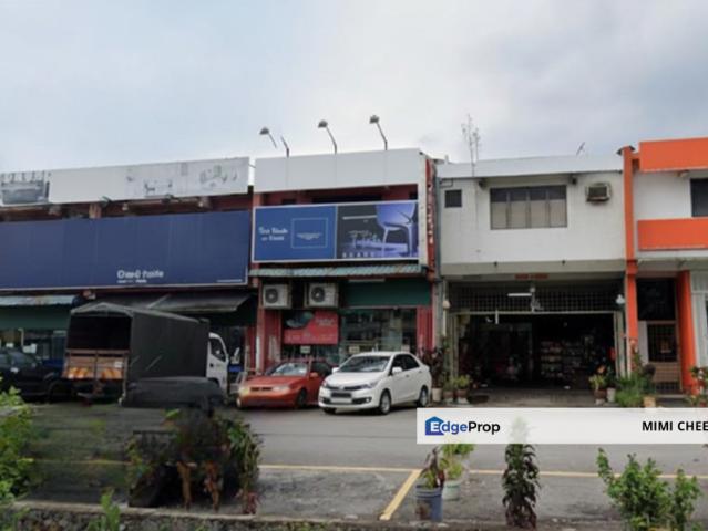 Warehouse for rent in Petaling, Damansara Damai