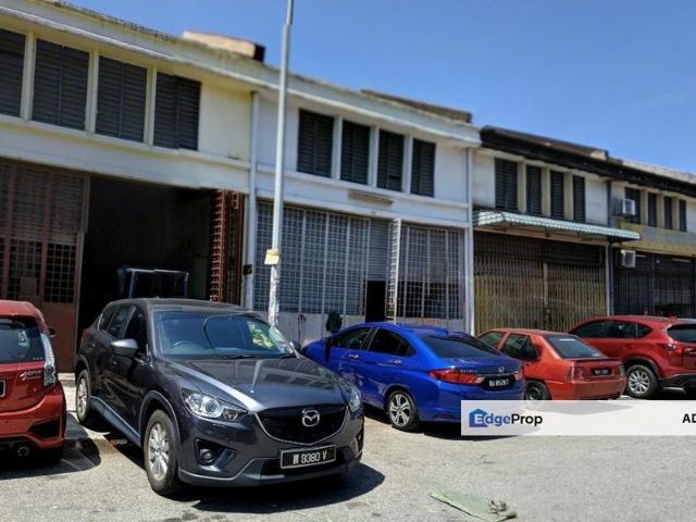 Warehouse for rent in Petaling, Damansara Damai