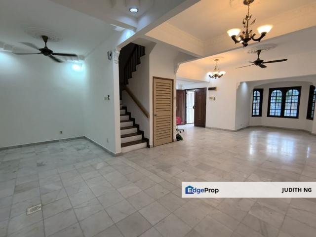 House for sale in Petaling, Damansara Damai