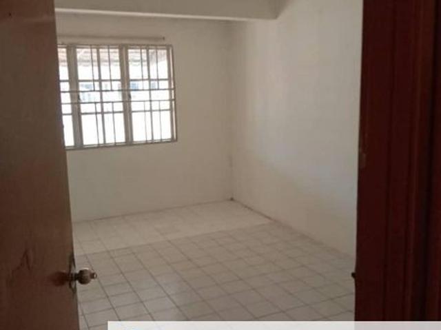 House for sale in Petaling, Damansara Damai