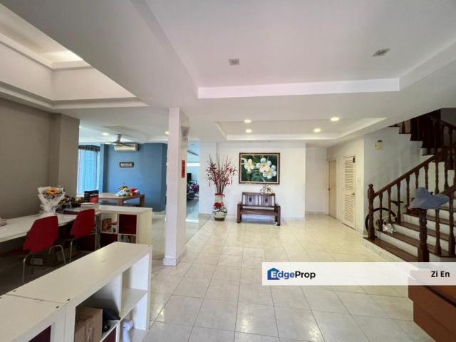 House for sale in Petaling, Damansara Damai