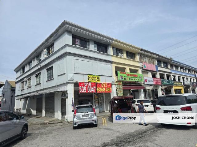 Shop for rent in Petaling, Damansara Damai