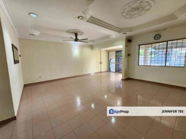 House for sale in Petaling, Damansara Damai