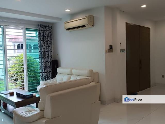House for sale in Petaling, Damansara Damai