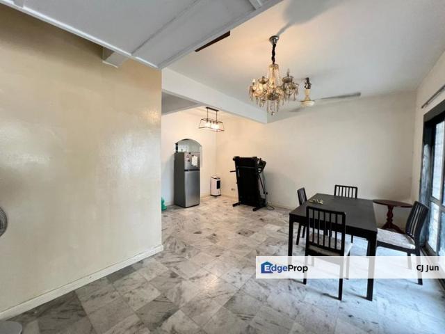 House for sale in Petaling, Damansara Damai