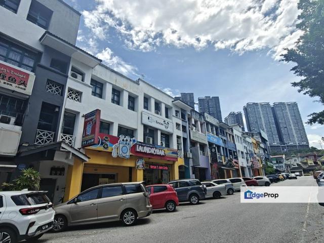 Shop for rent in Petaling, Damansara Damai