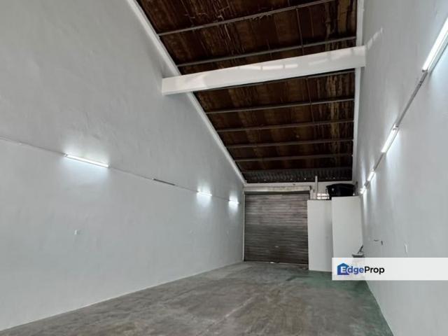 Warehouse for rent in Petaling, Damansara Damai