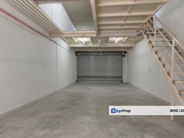 Warehouse for rent in Petaling, Damansara Damai