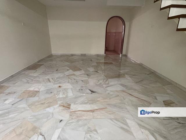 House for sale in Petaling, Damansara Damai