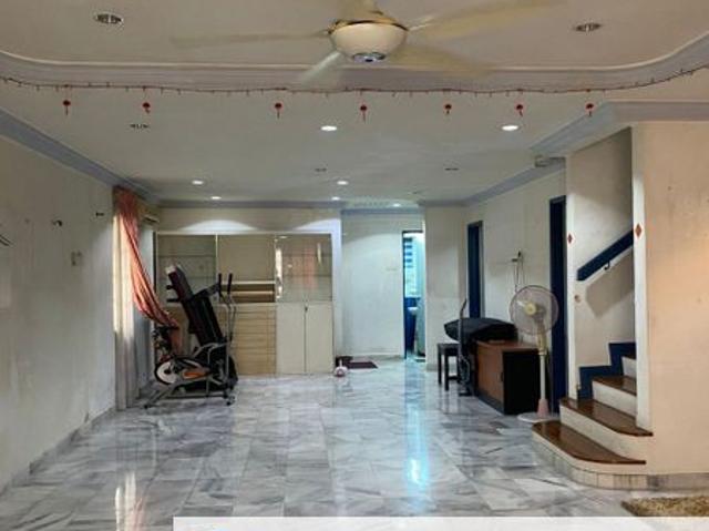 House for sale in Petaling, Damansara Damai