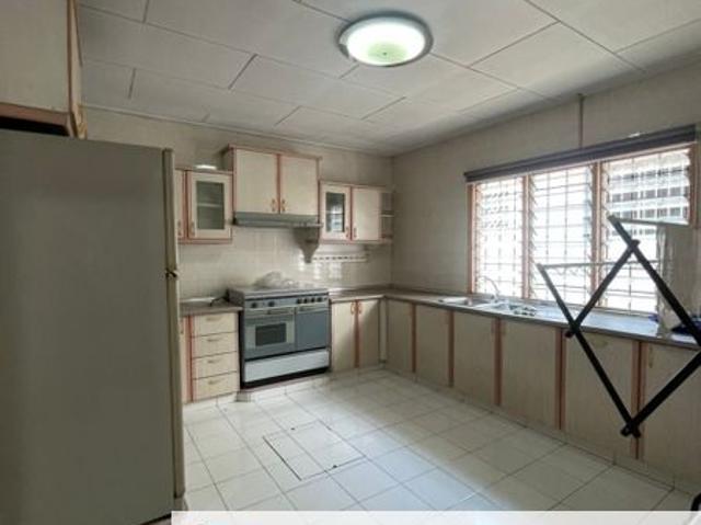House for sale in Petaling, Damansara Damai