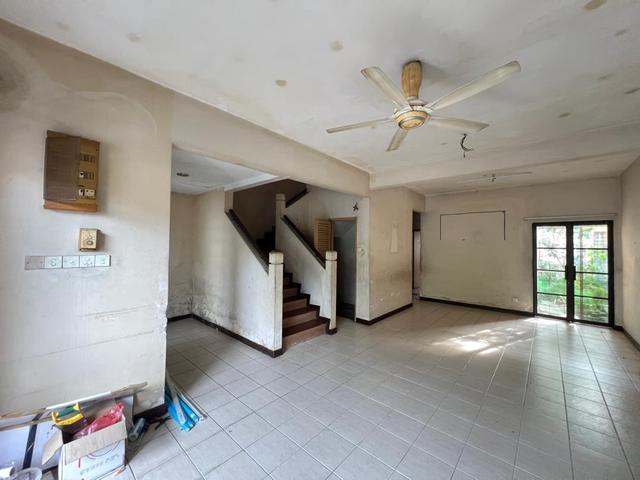 Terraced House for sale in Petaling, Damansara Damai