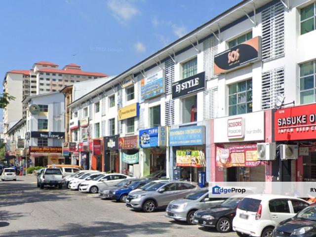 Shop for rent in Country Heights Damansara, Kuala Lumpur