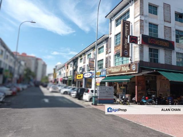Shop for rent in Country Heights Damansara, Kuala Lumpur