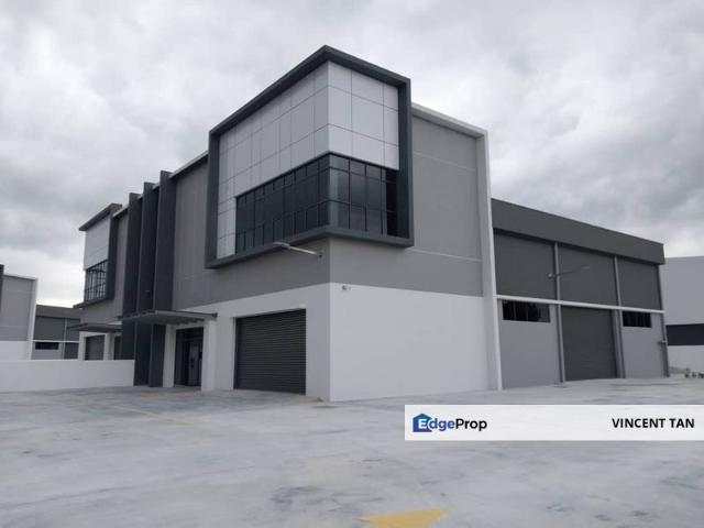 Warehouse for rent in Sendayan Village, Negeri Sembilan
