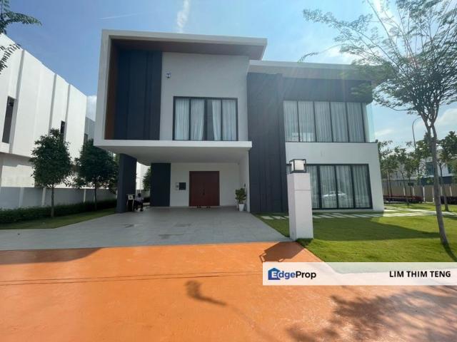 House for sale in Sendayan Village, Negeri Sembilan