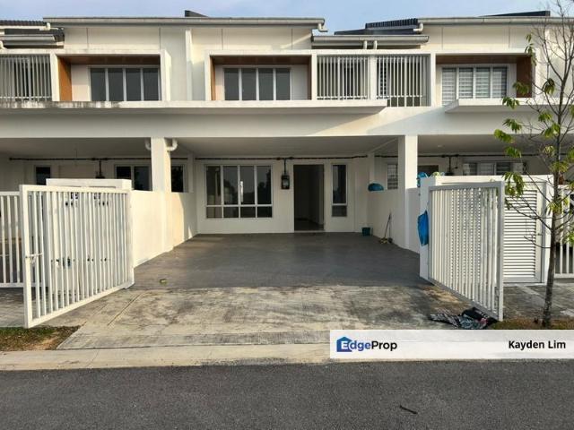 House for rent in Sendayan Village, Negeri Sembilan