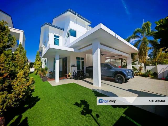 House for sale in Sendayan Village, Negeri Sembilan