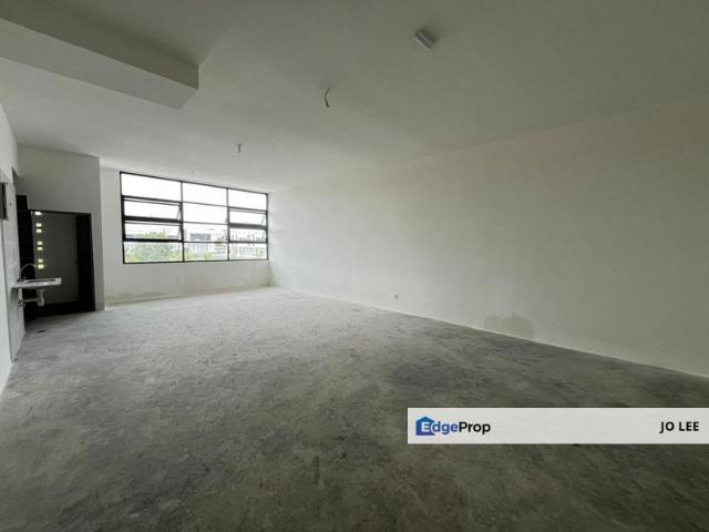 Warehouse for rent in Sendayan Village, Negeri Sembilan