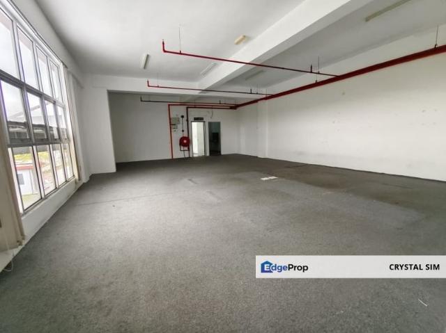 Warehouse for rent in Sendayan Village, Negeri Sembilan